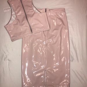 Two piece from Windsor.